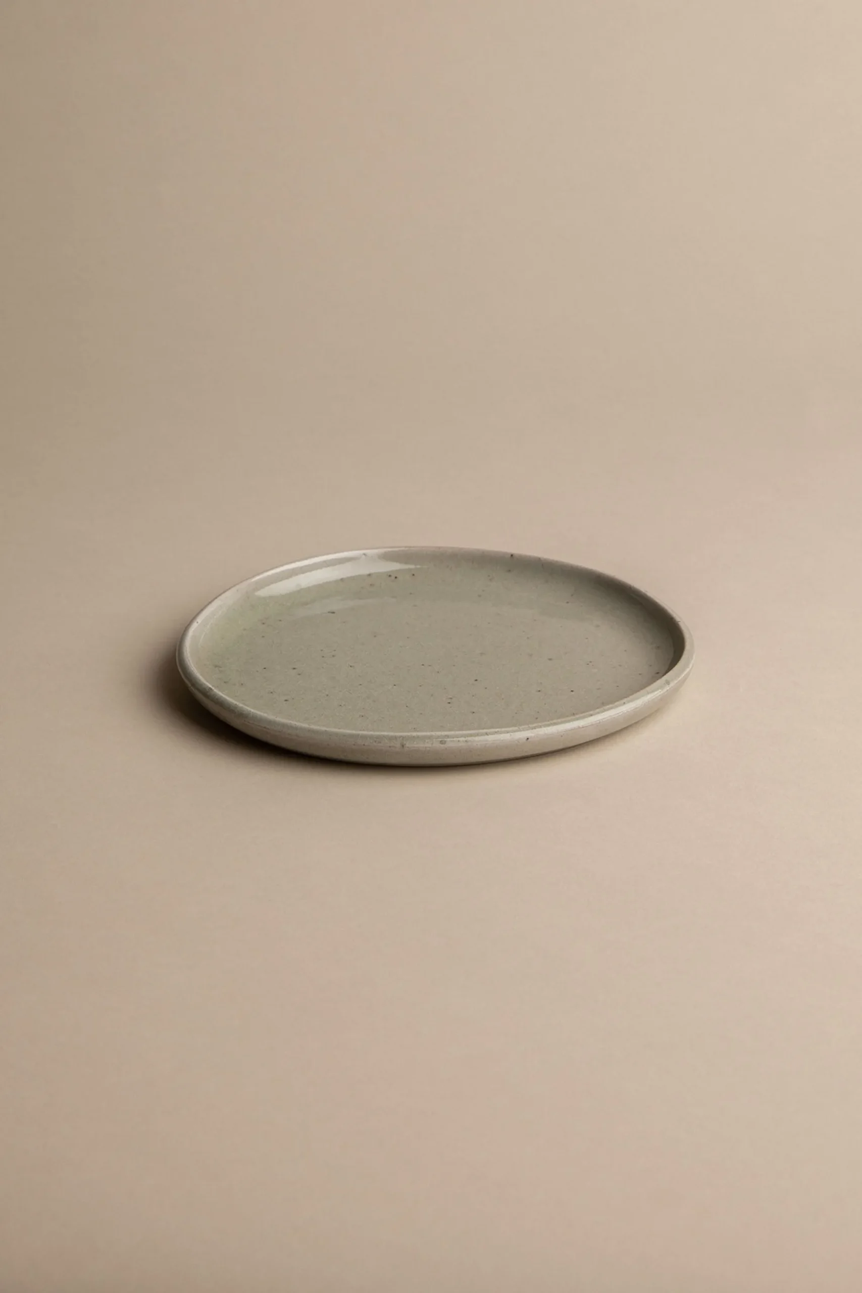 ASHEN SALAD PLATE