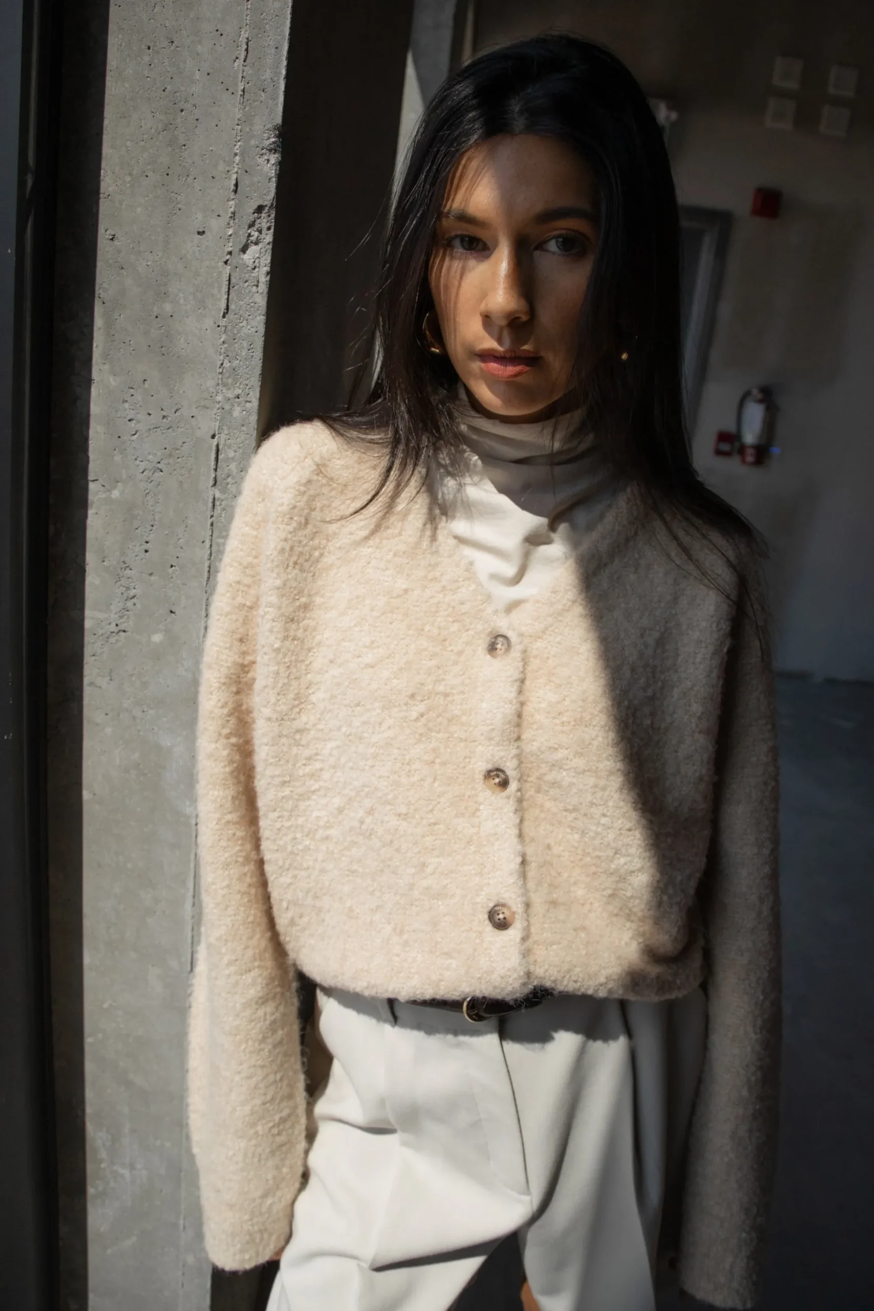 BOUCLE KNIT BUTTON FRONT CARDIGAN