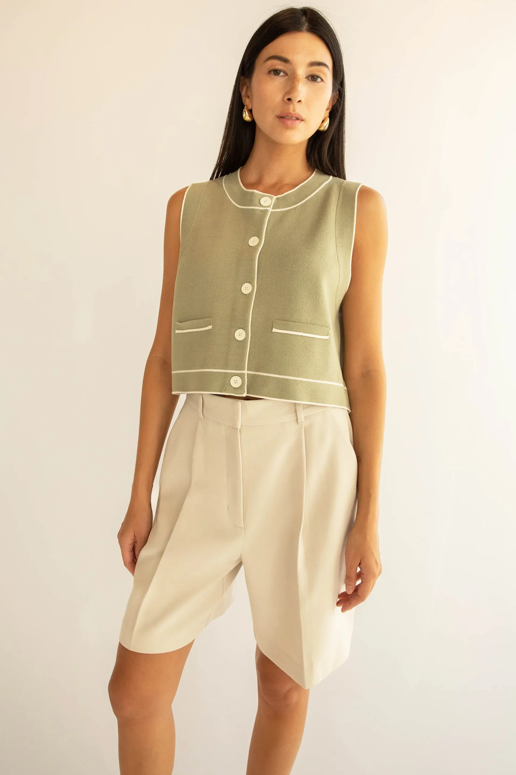 BUTTON UP SWEATER VEST