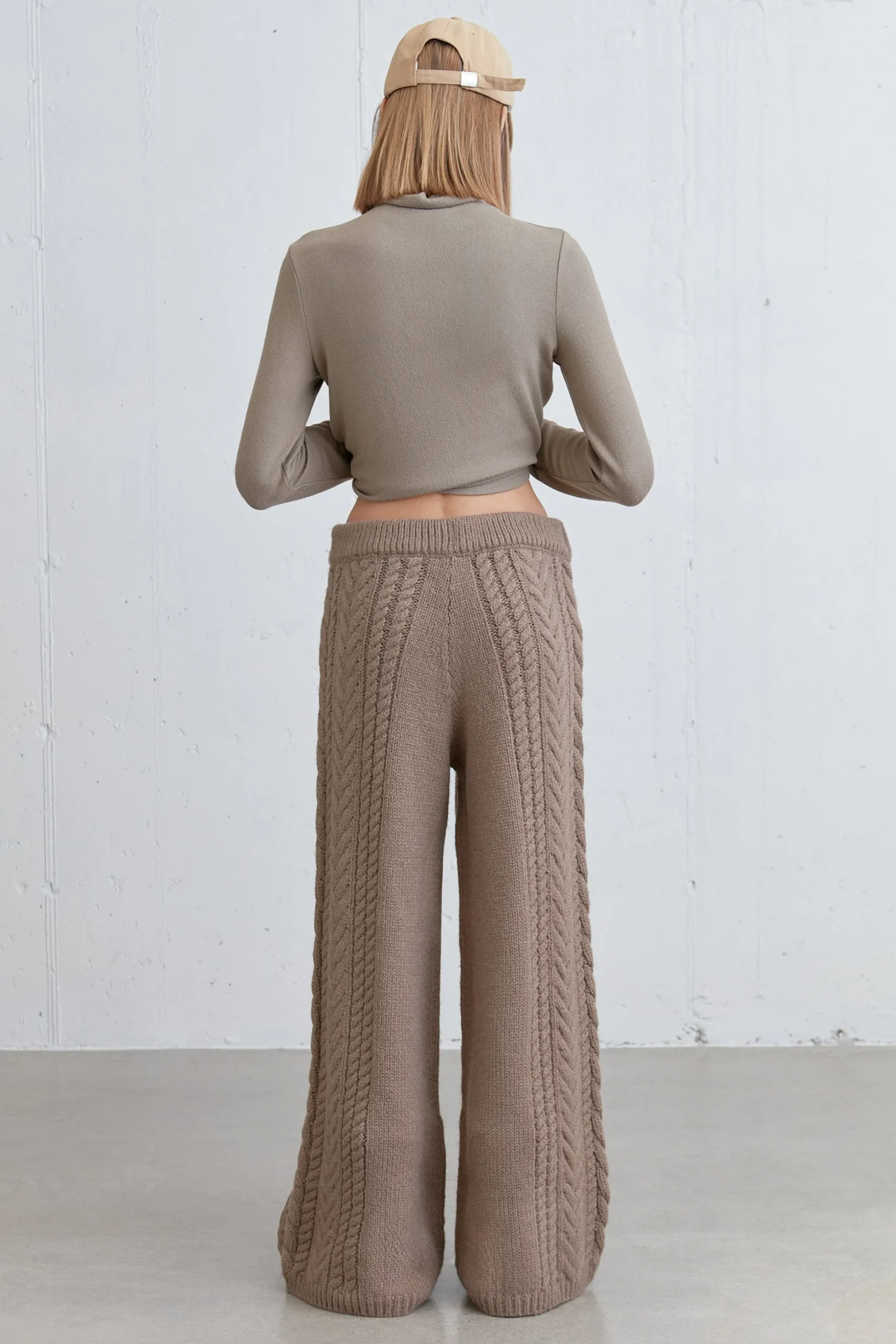 CABLE KNIT PANT