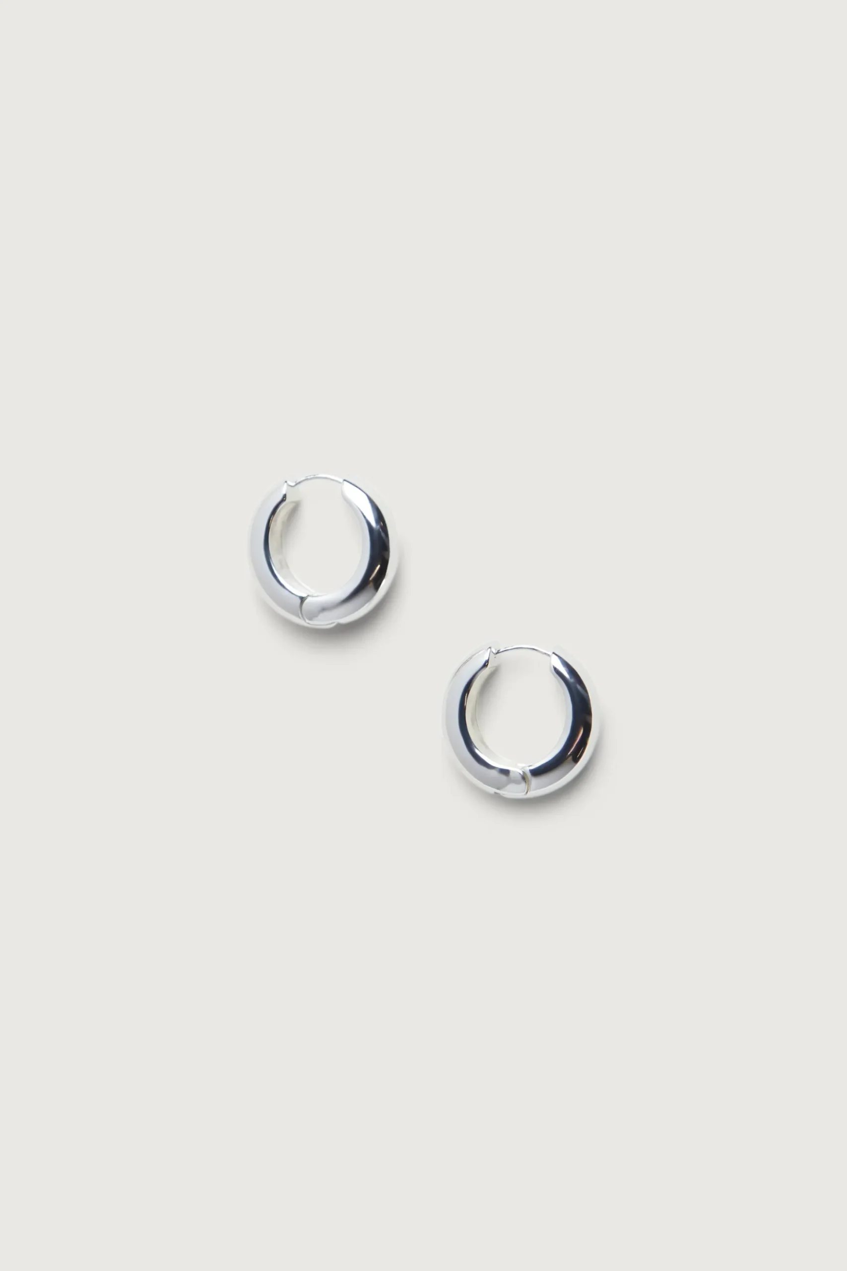 CHUNKY HOOP EARRINGS