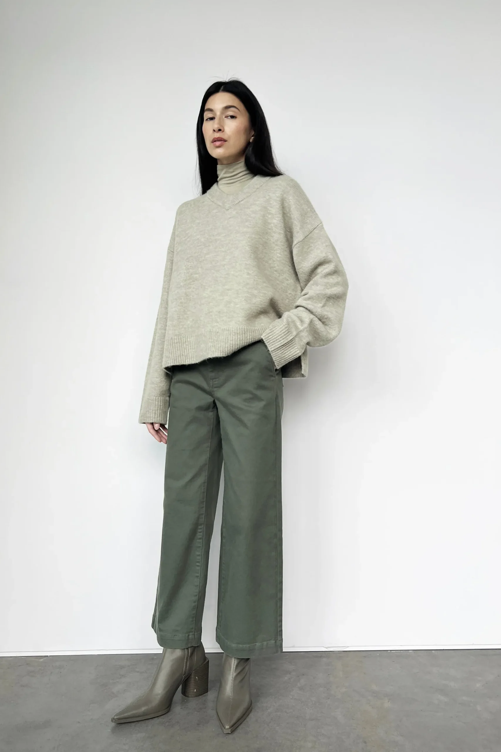 CROPPED LENGTH 26" TWILL WIDE LEG PANT