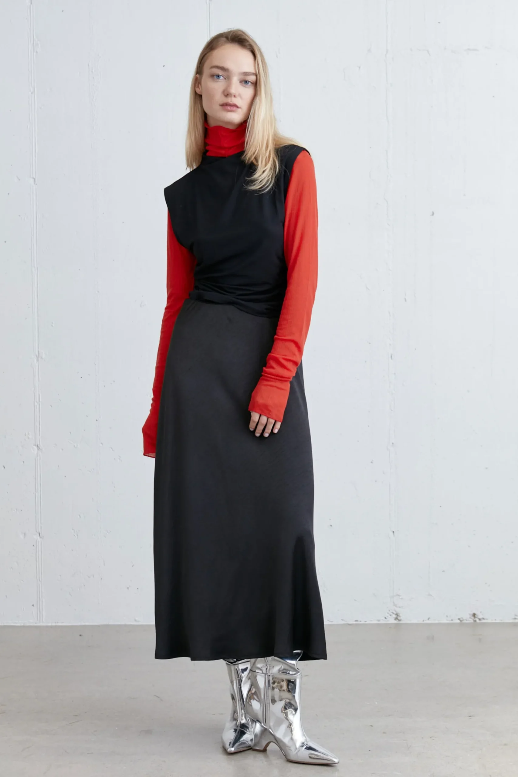 CROPPED TURTLENECK TOP