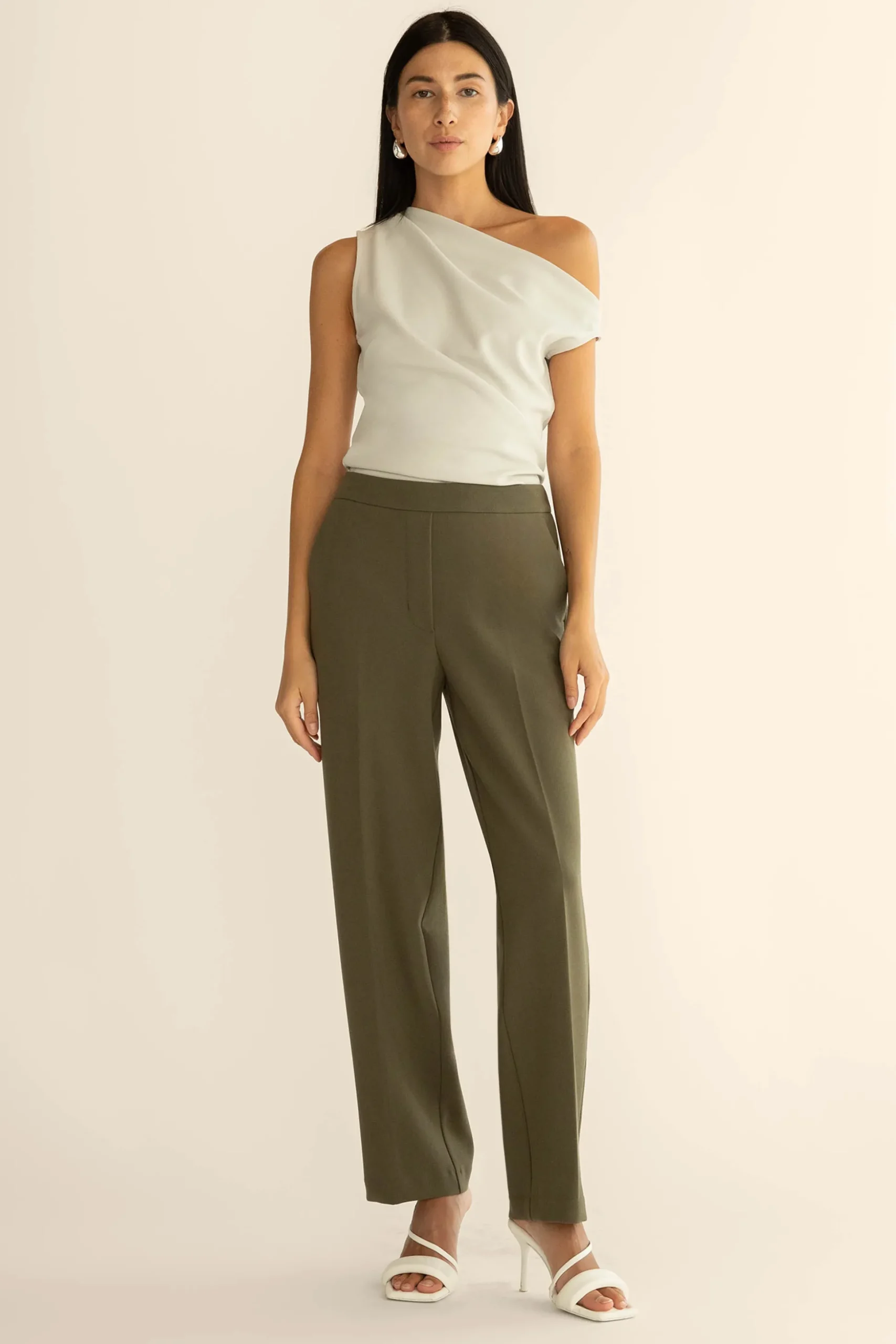 ELASTIC WAIST TAPERED PANT