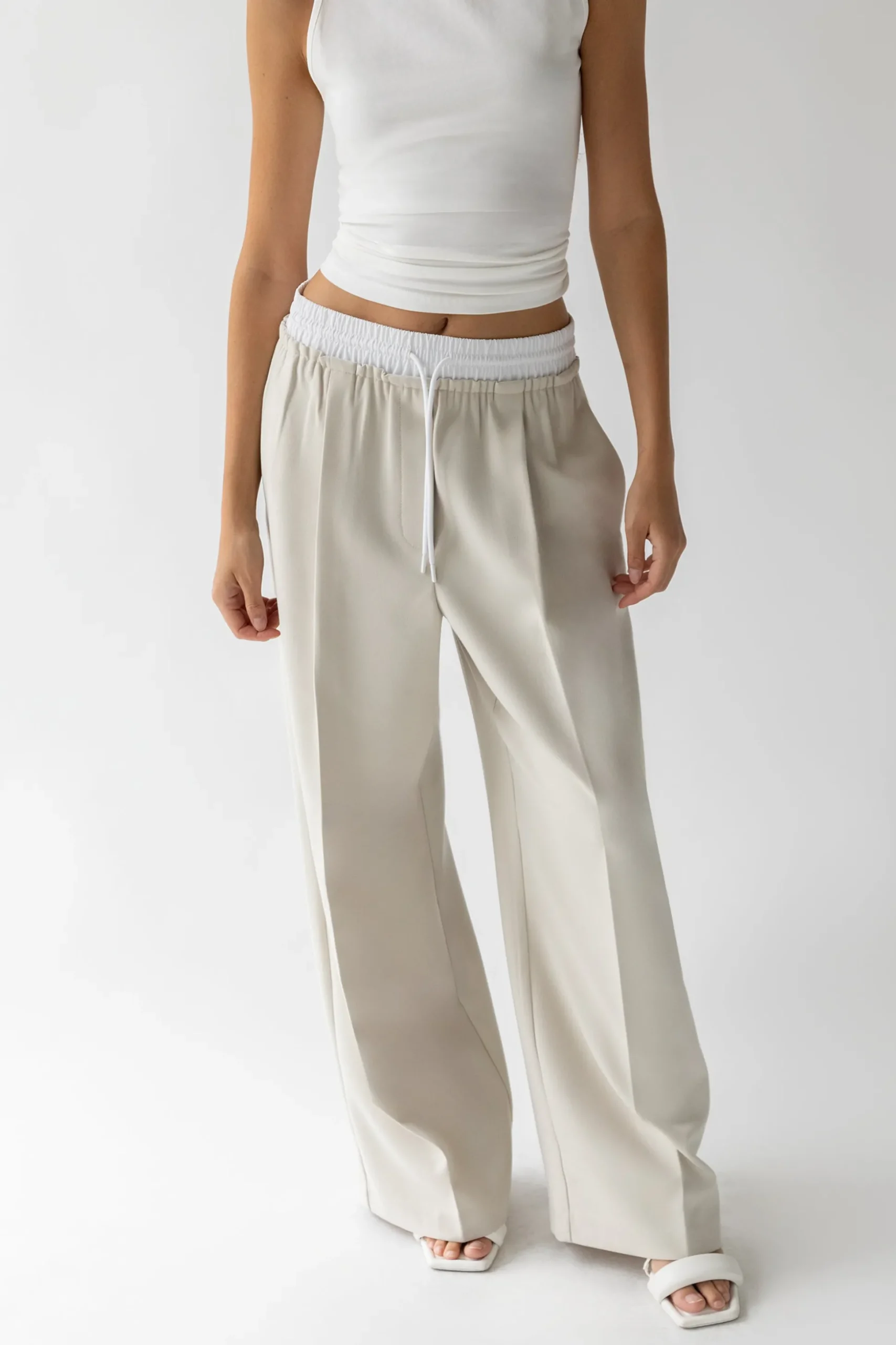 EXPOSED ELASTIC WAISTBAND DRESS PANT