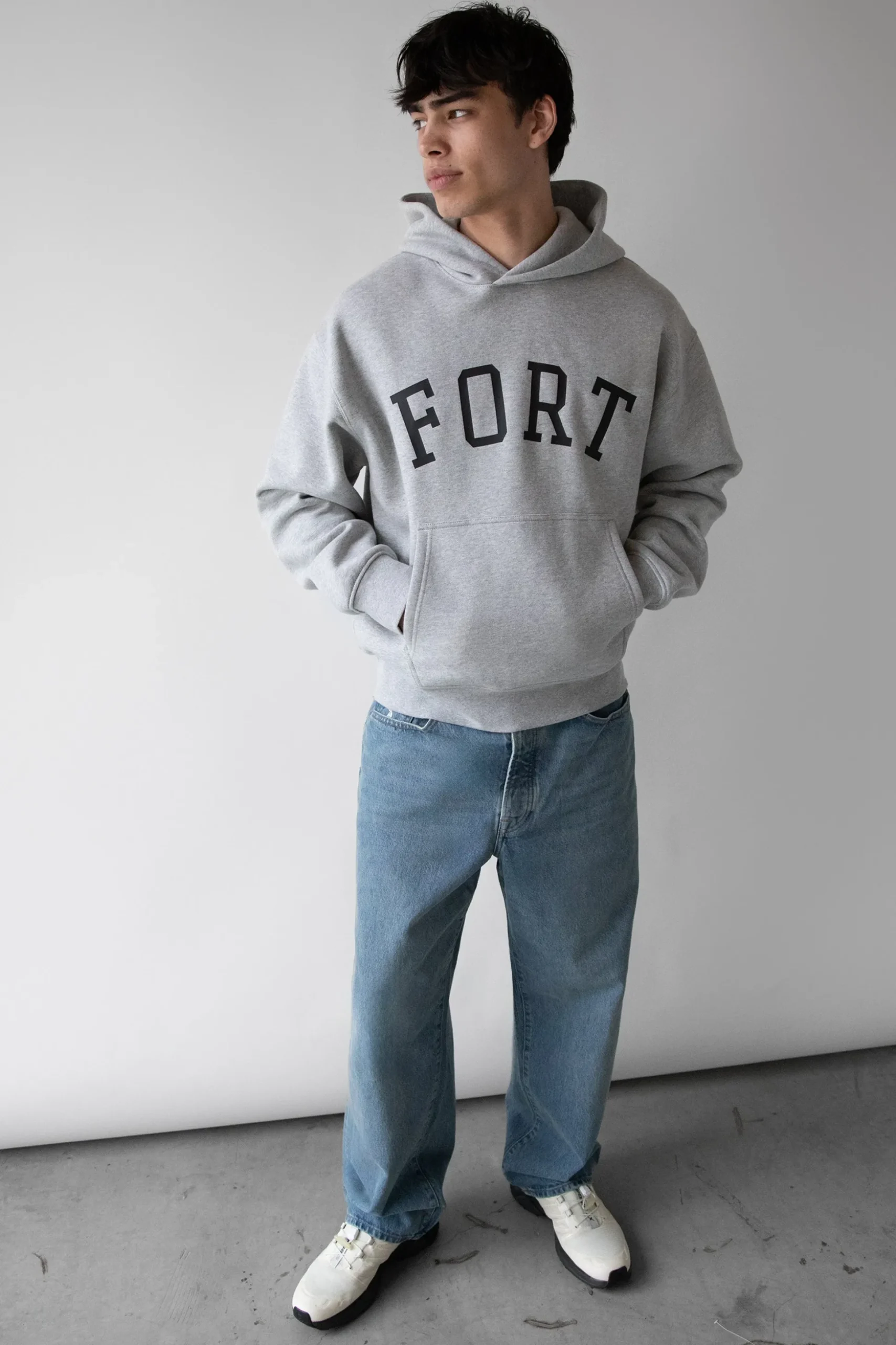 GRAPHIC HOODIE