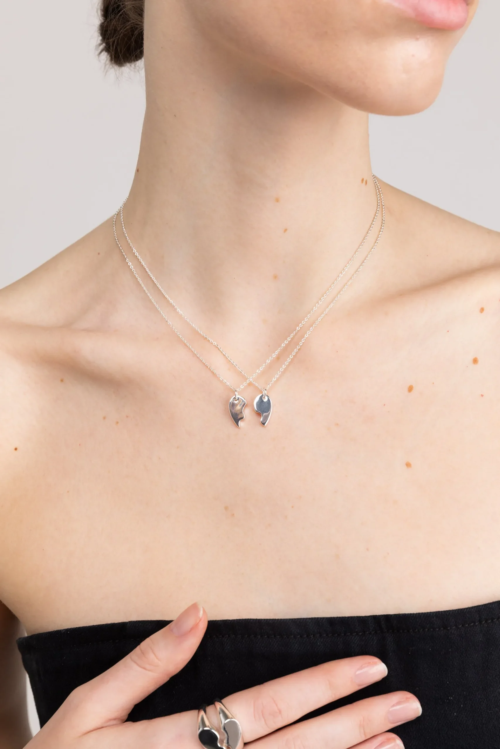HALF HEART NECKLACE SET