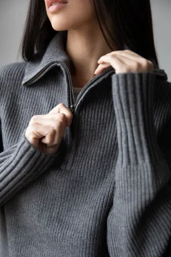 HALF ZIP SWEATER