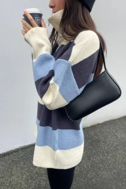 HALF ZIP SWEATER