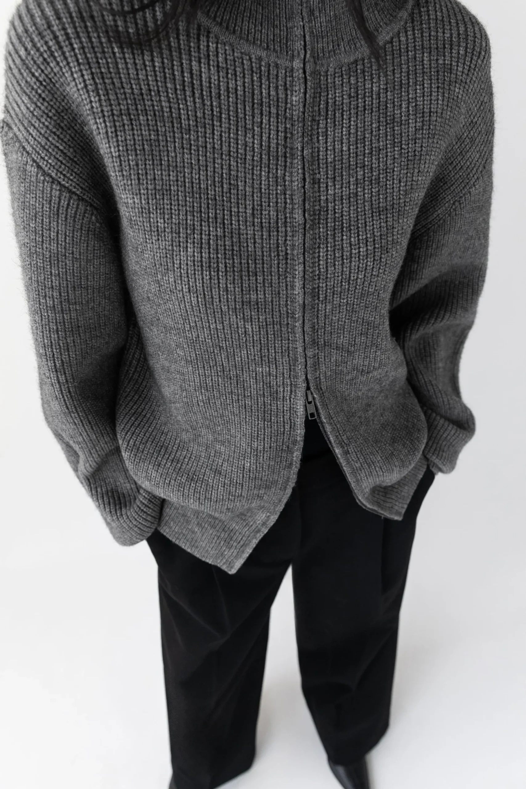 HIGH NECKLINE ZIP UP SWEATER