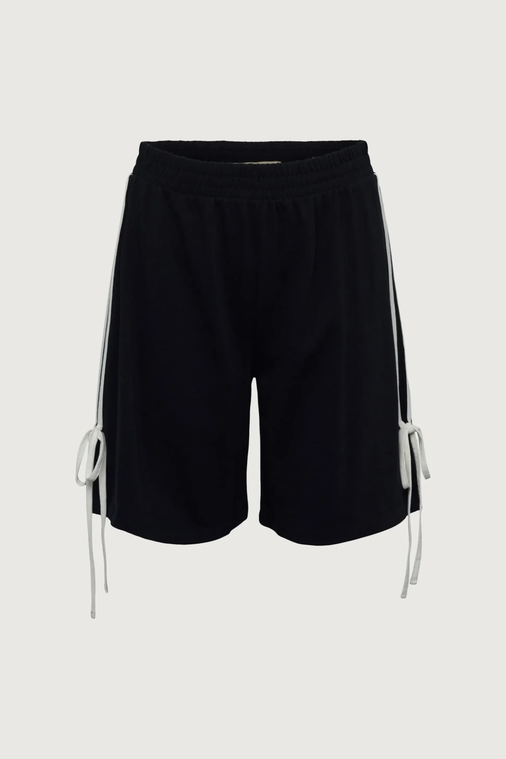 KNIT SHORT WITH BOW