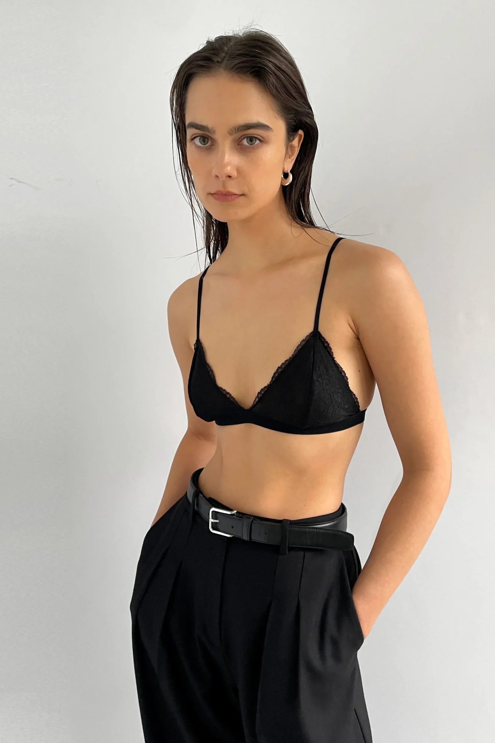 LACE BRALETTE