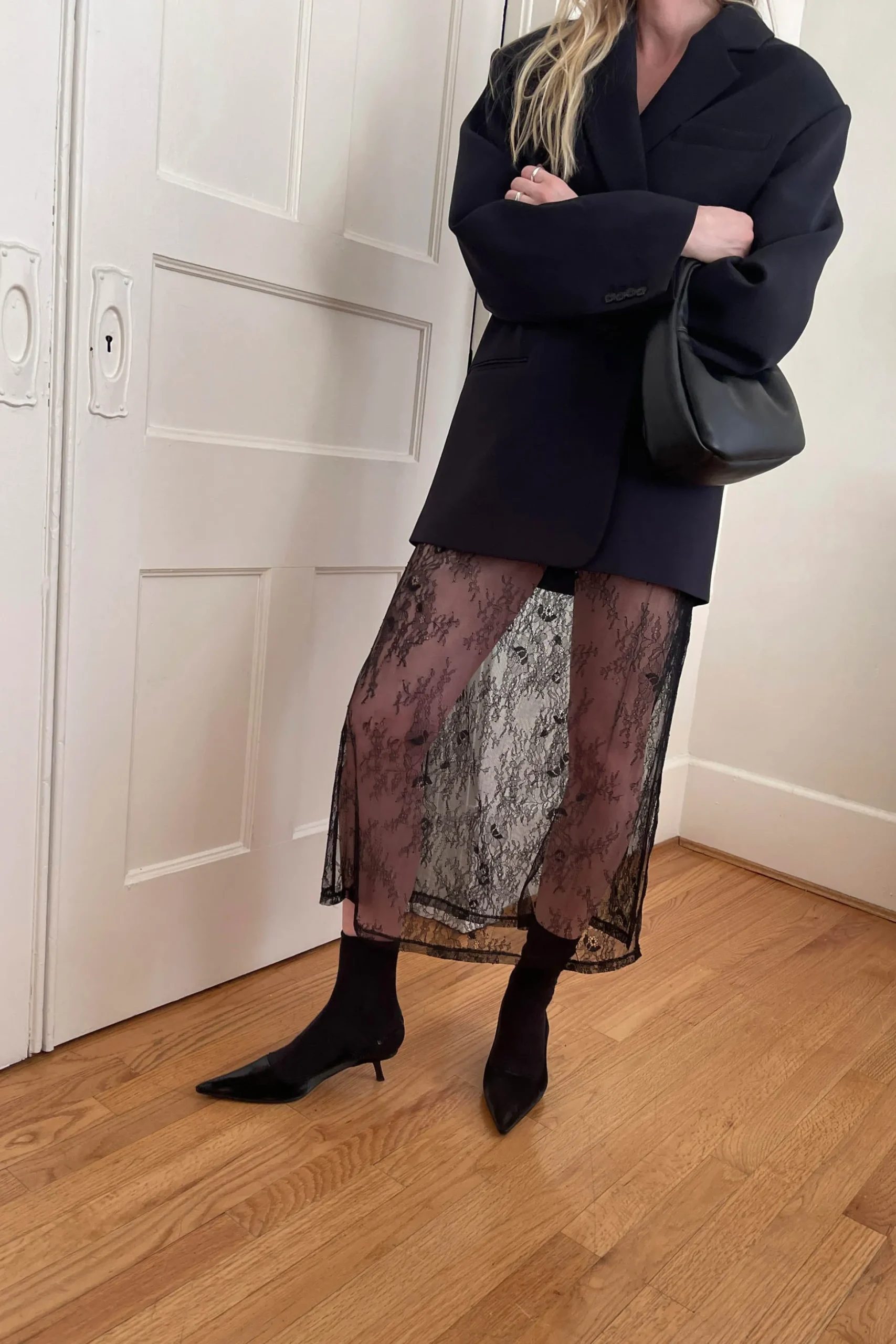 LACE MIDI DRESS