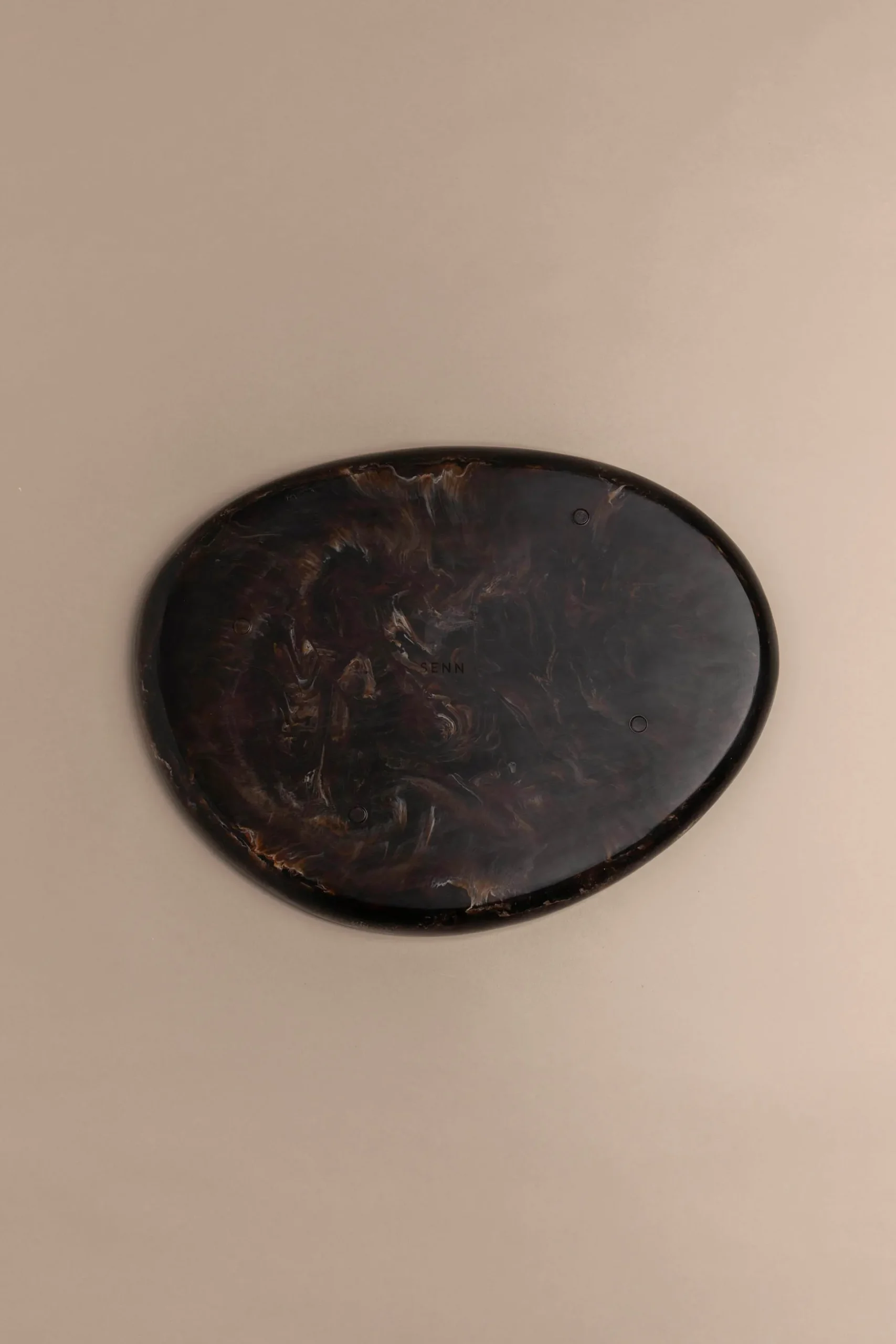 LARGE PEBBLE RESIN TRAY