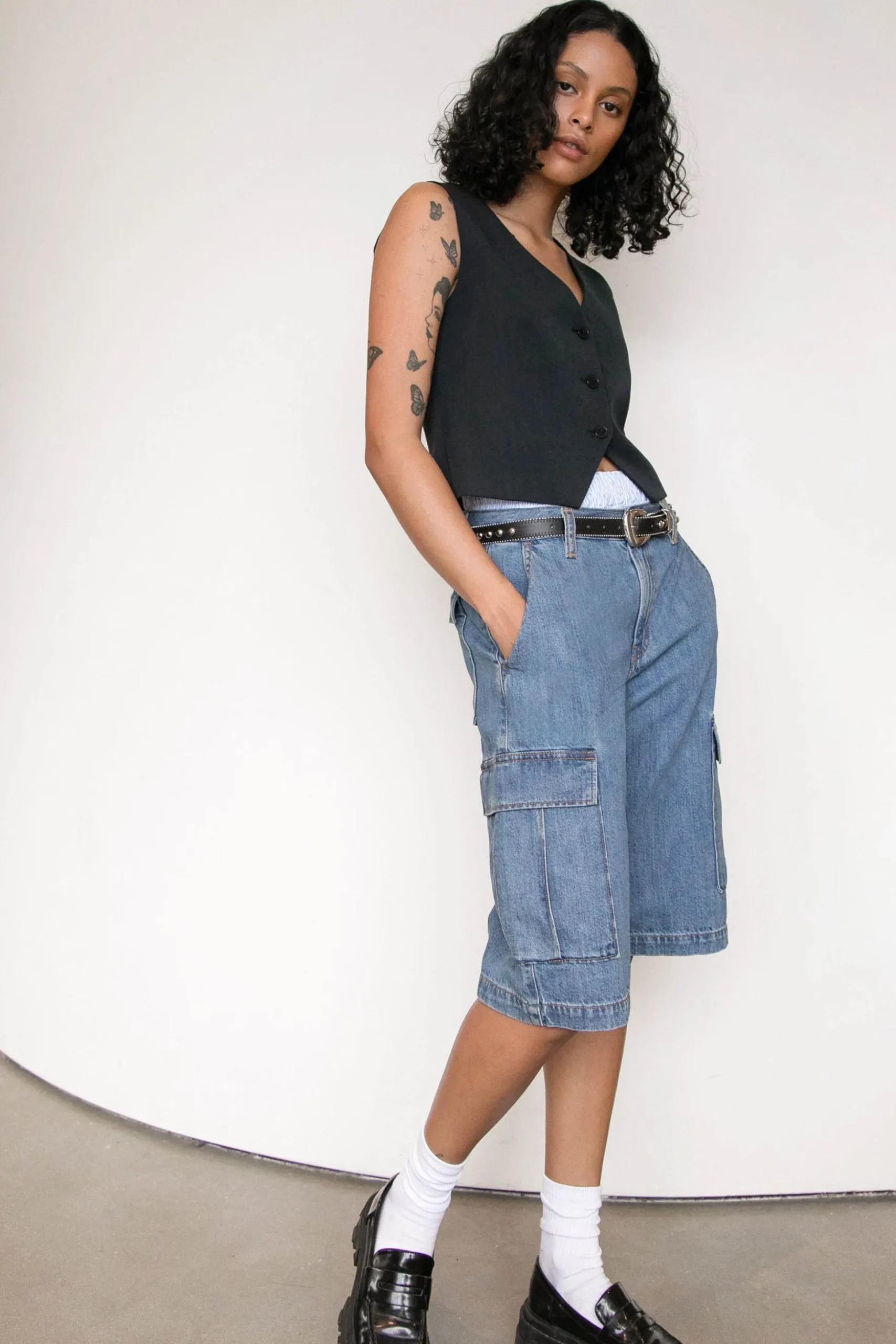 LONG CARGO DENIM SHORT