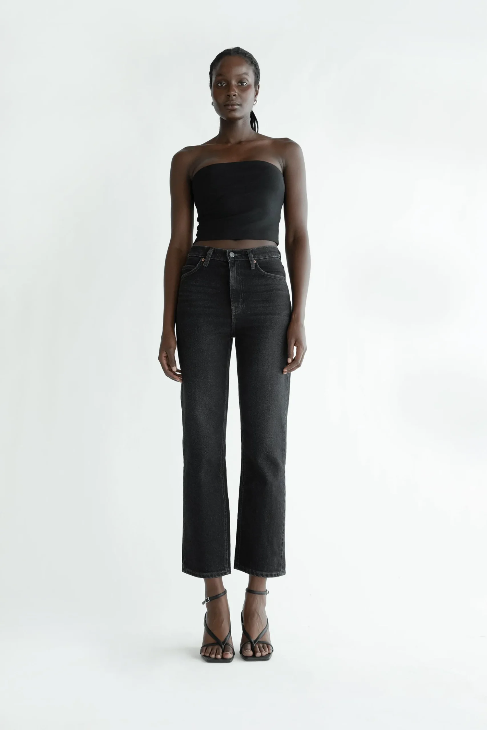 OAK ESSENTIAL STRAIGHT LEG HIGH-RISE JEAN