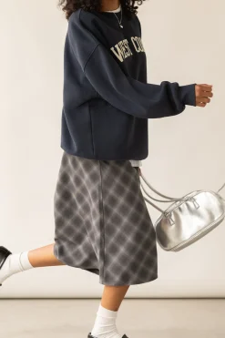 OVERSIZED GRAPHIC SWEATSHIRT