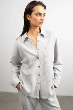 OVERSIZED KNIT SHIRT