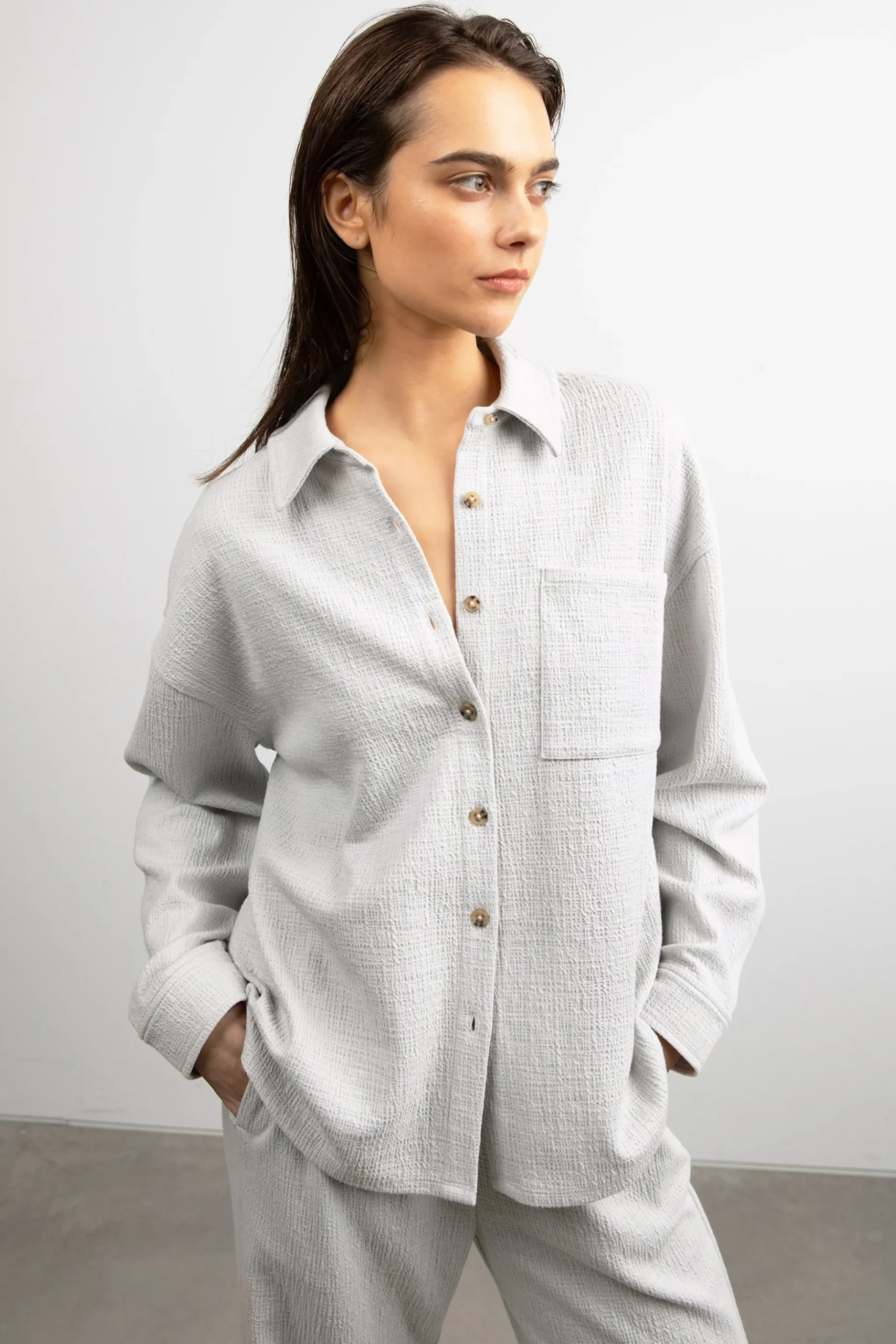 OVERSIZED KNIT SHIRT