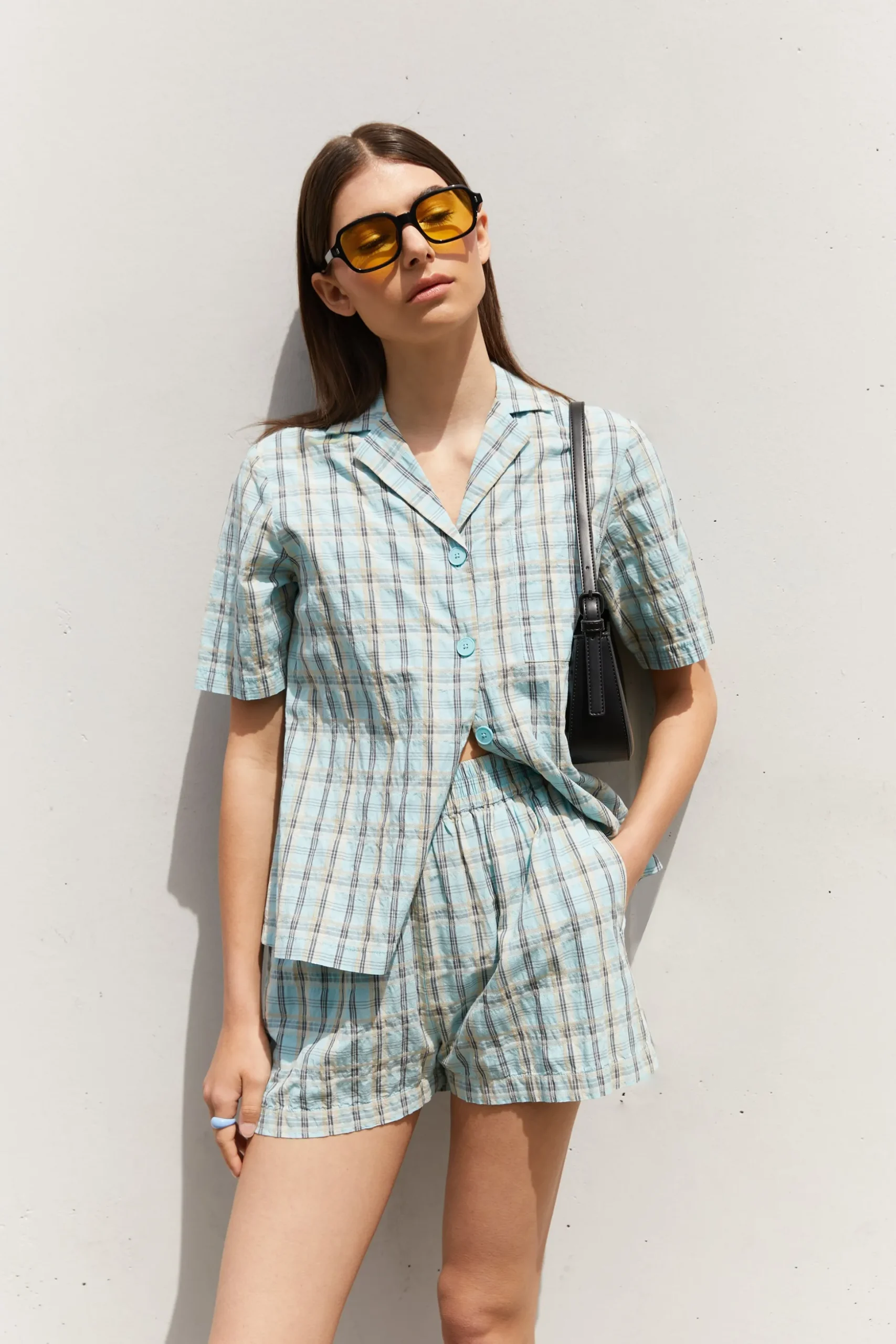 PLAID SHORT SLEEVE SHIRT