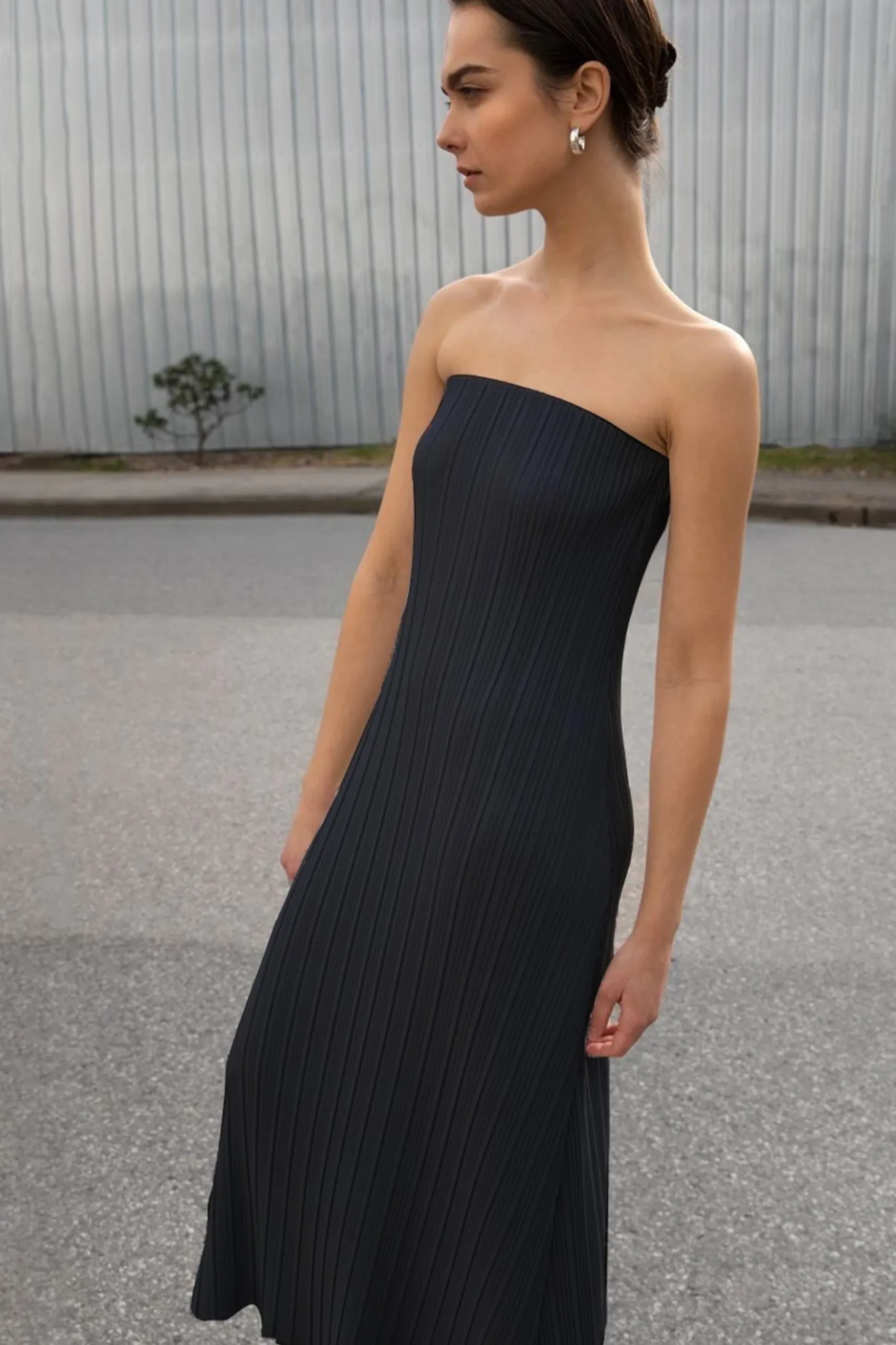 PLEATED TUBE DRESS