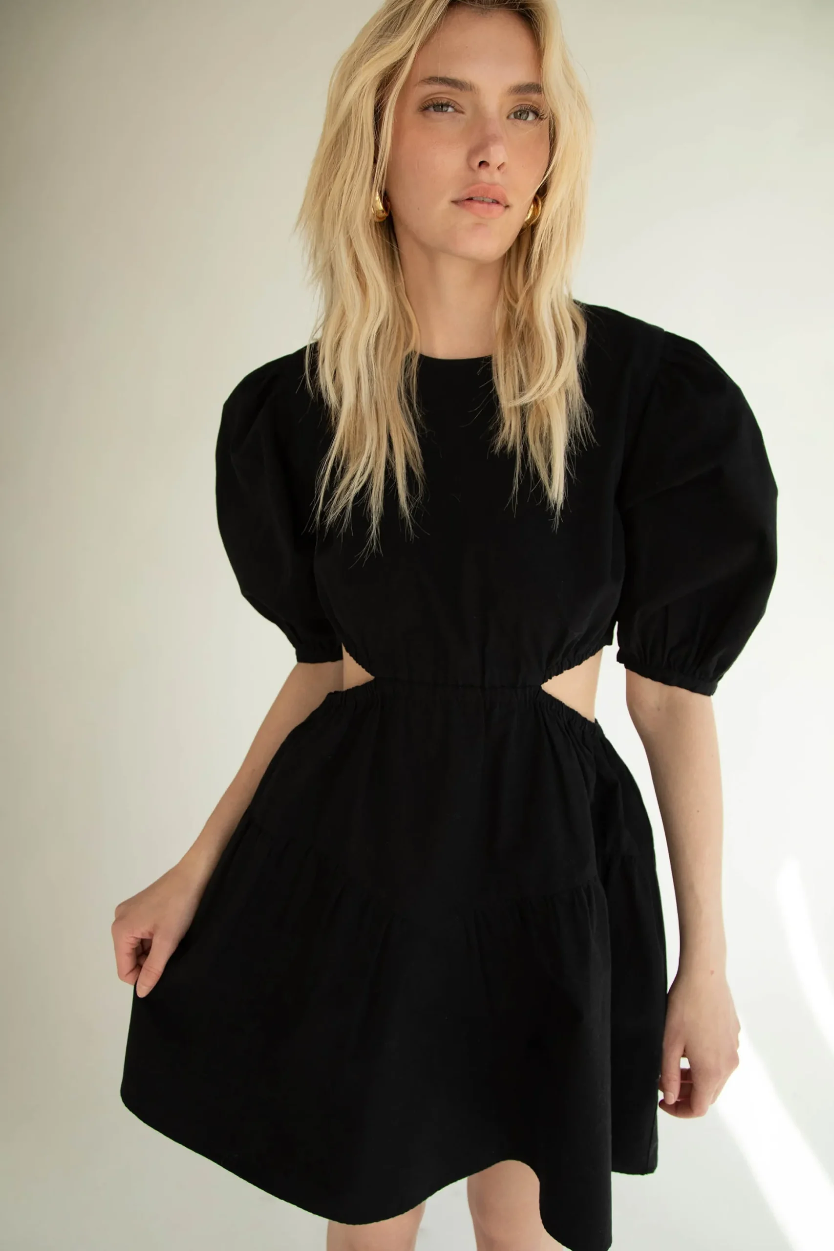 PUFF SLEEVE MINI DRESS WITH CUTOUTS