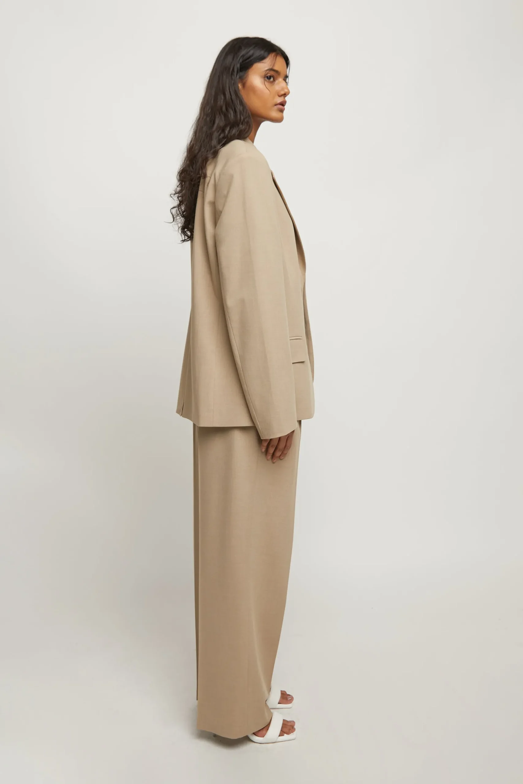 RELAXED FIT BLAZER