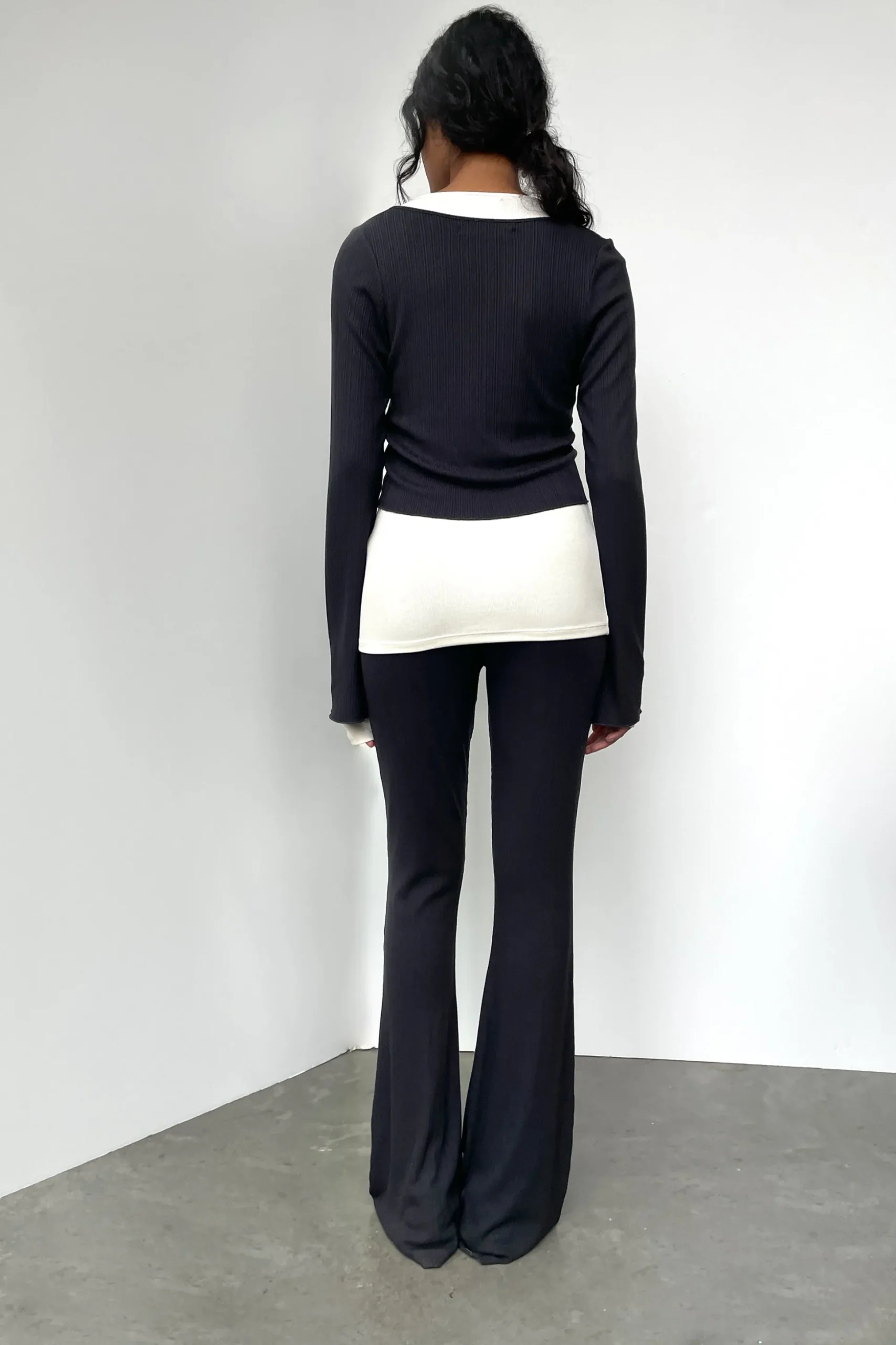 RIBBED FLARED PANT