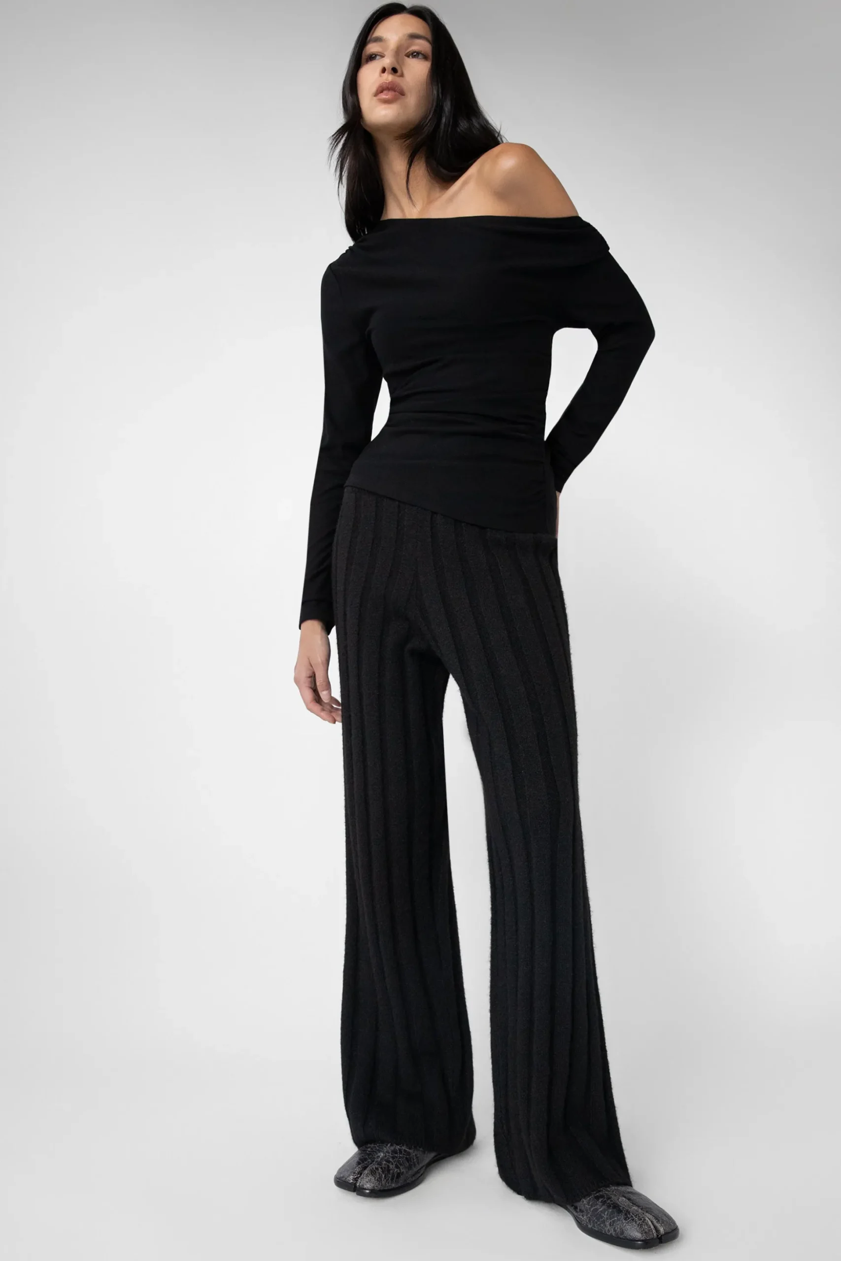RIBBED SWEATER PANT