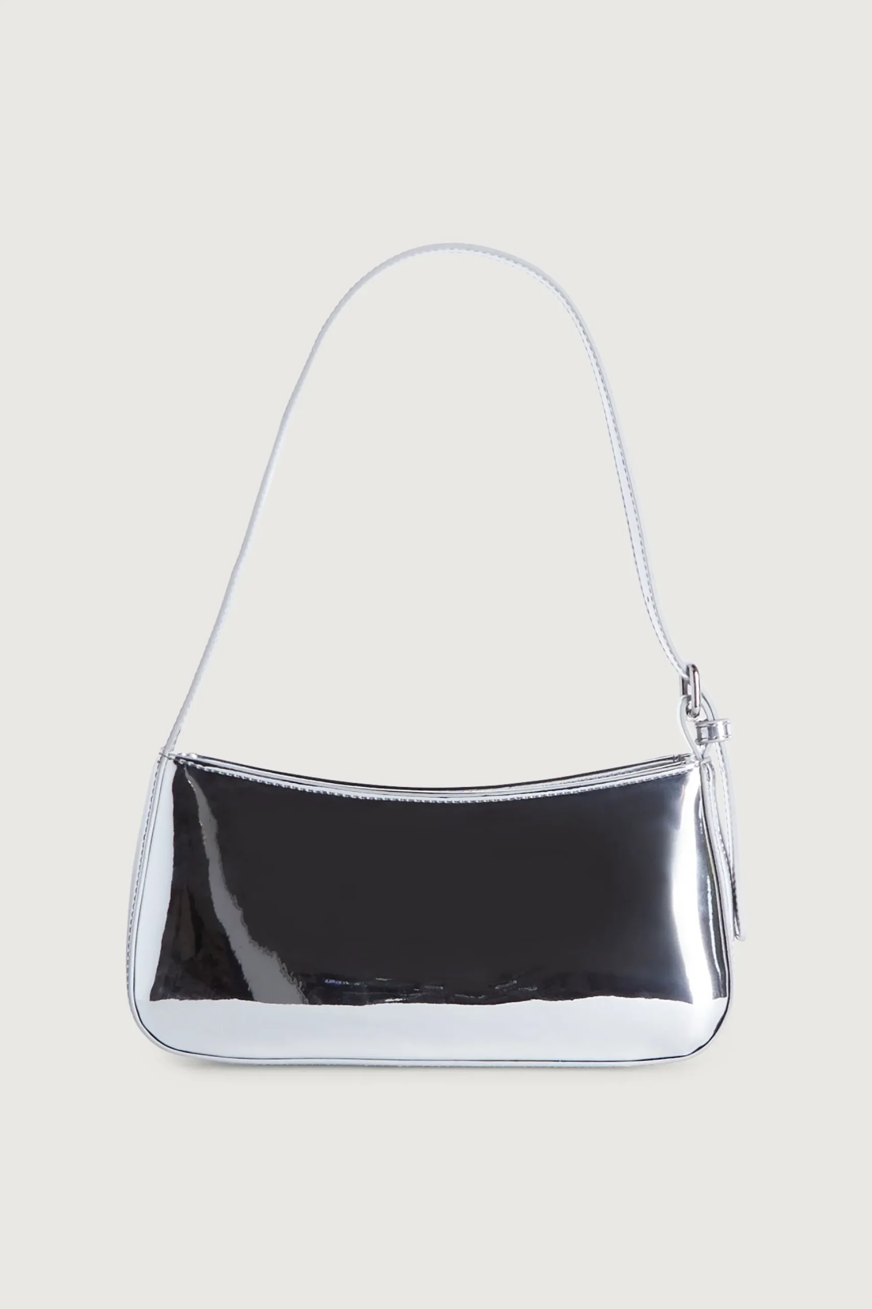 SILVER VINYL SHOULDER BAG