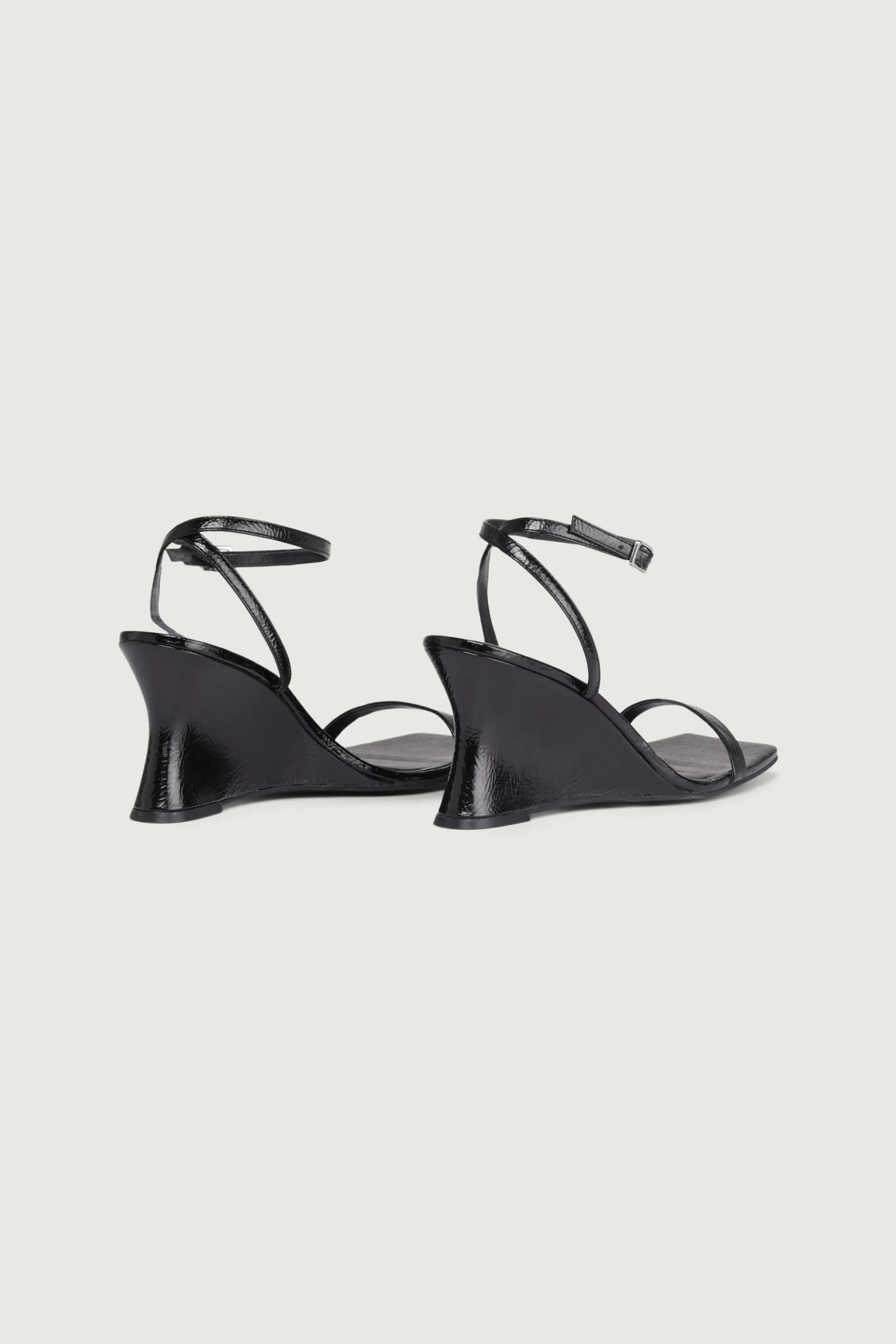 STRAPPY WEDGE SANDAL