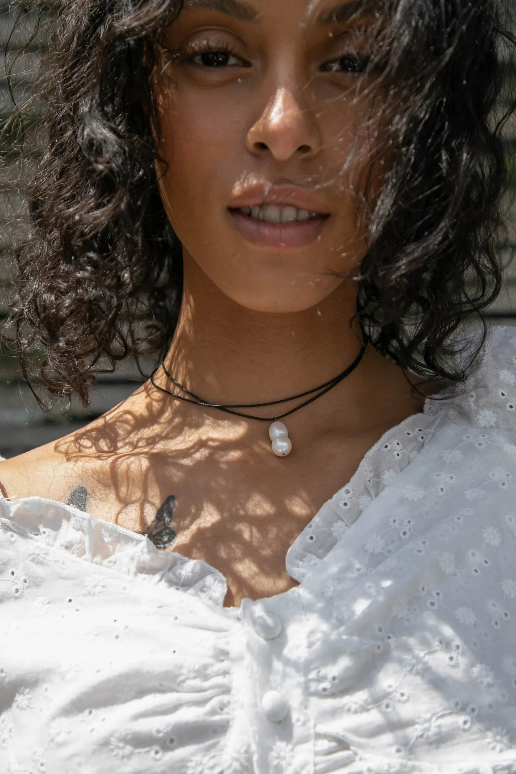 STRING NECKLACE WITH PENDANT