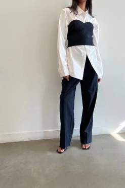 SWEETHEART NECKLINE TOP