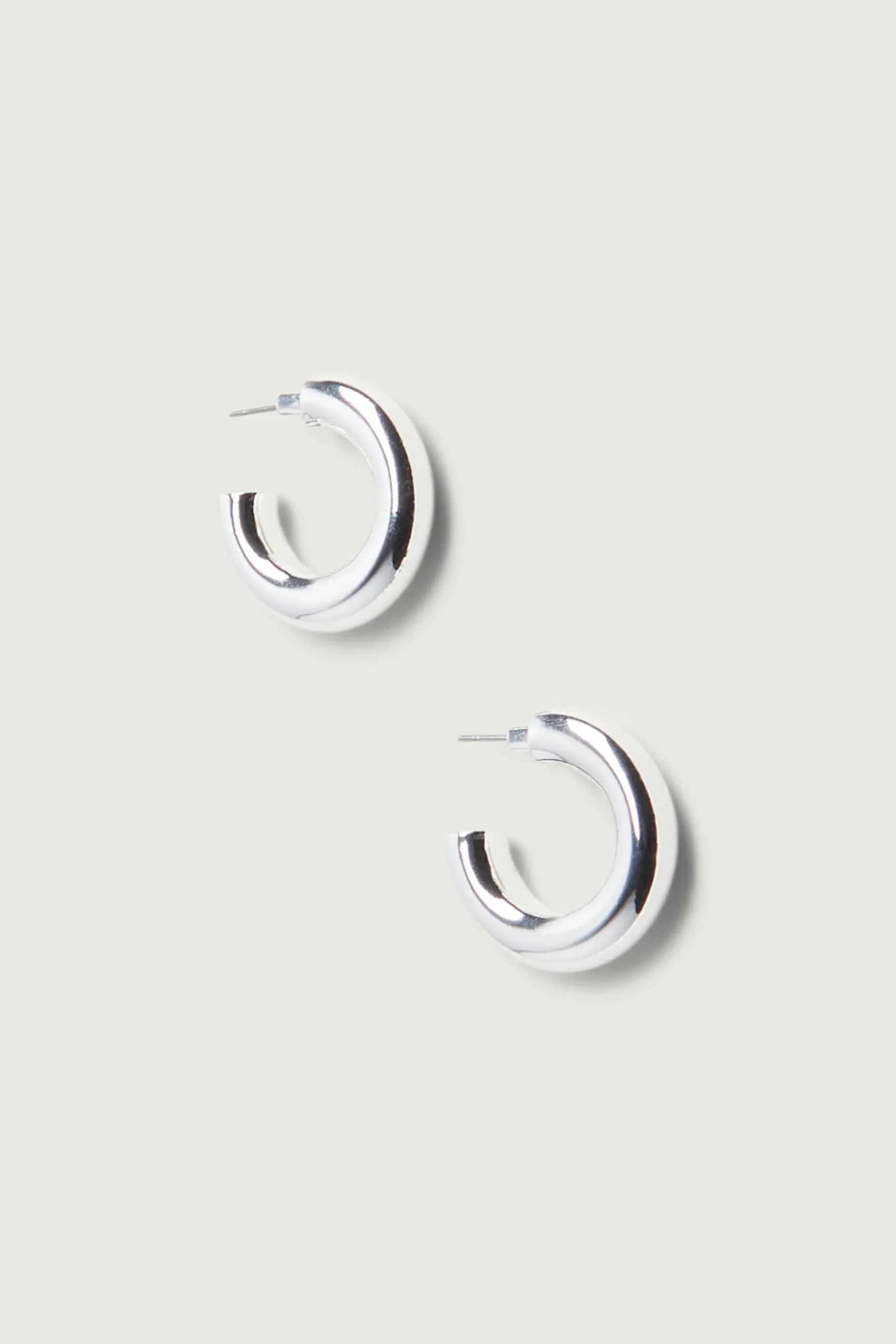 THICK HOOP EARRINGS
