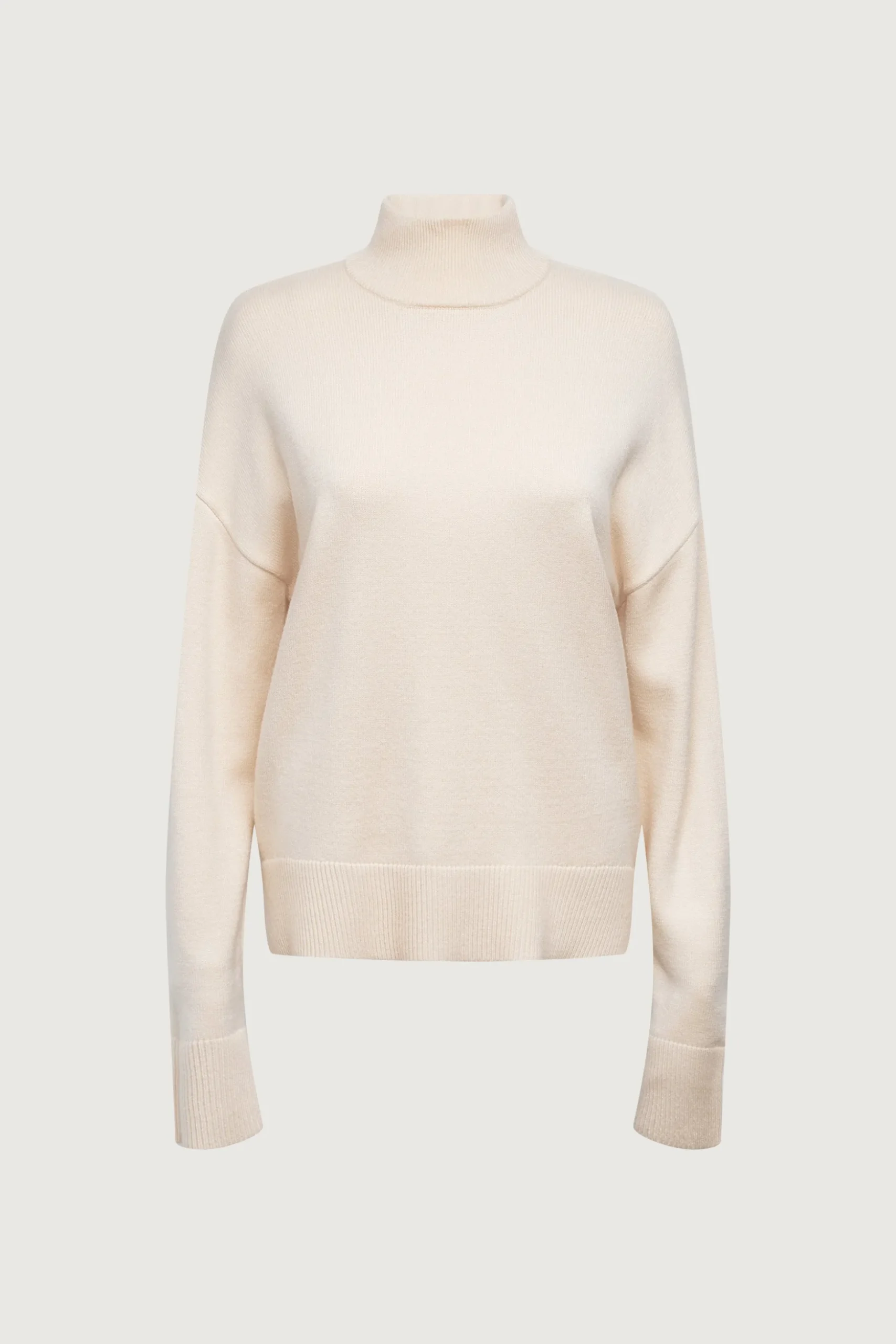 TURTLENECK SWEATER
