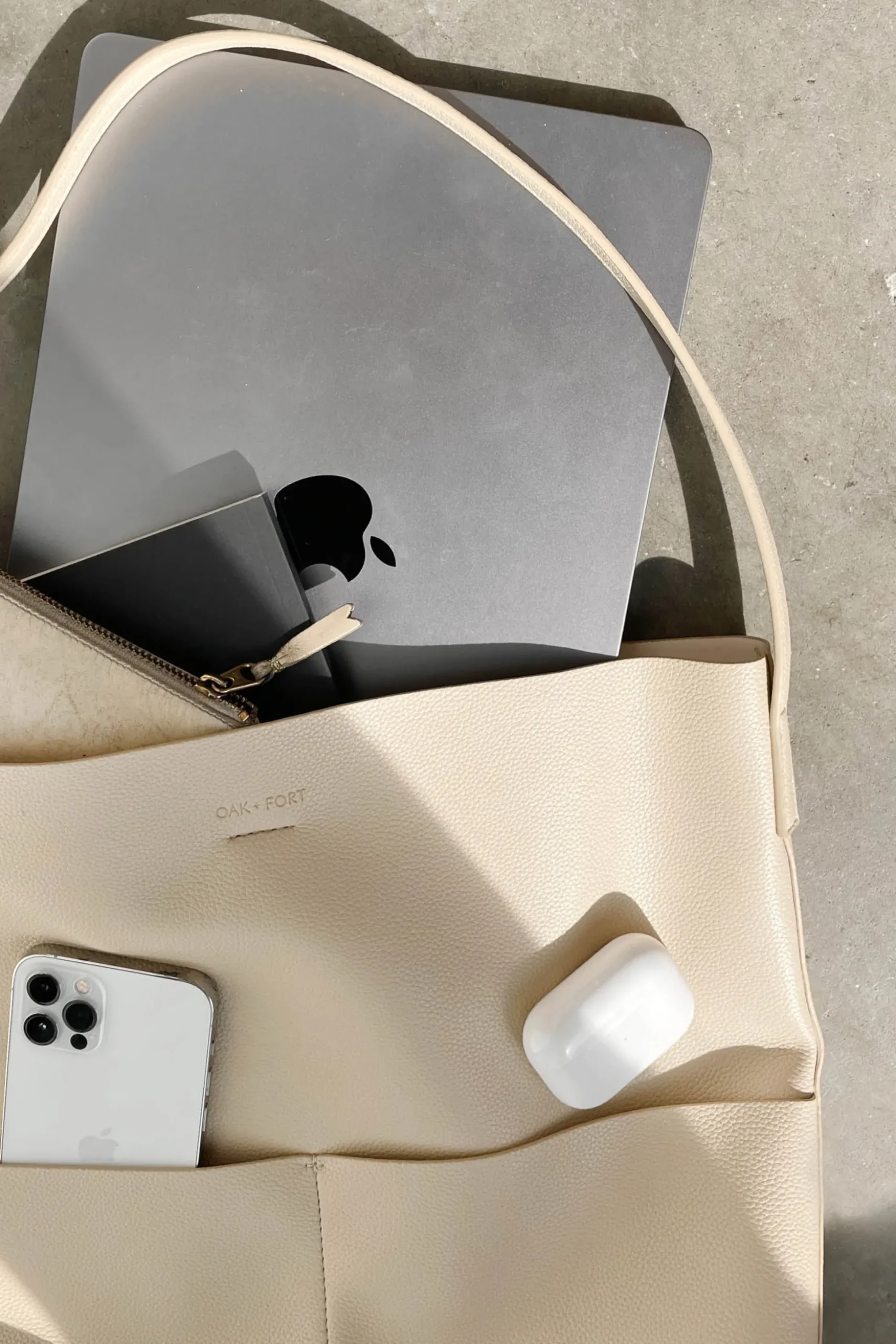 VEGAN LEATHER TOTE BAG
